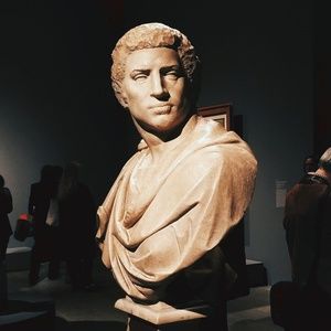 Meet your Posher, Ellen